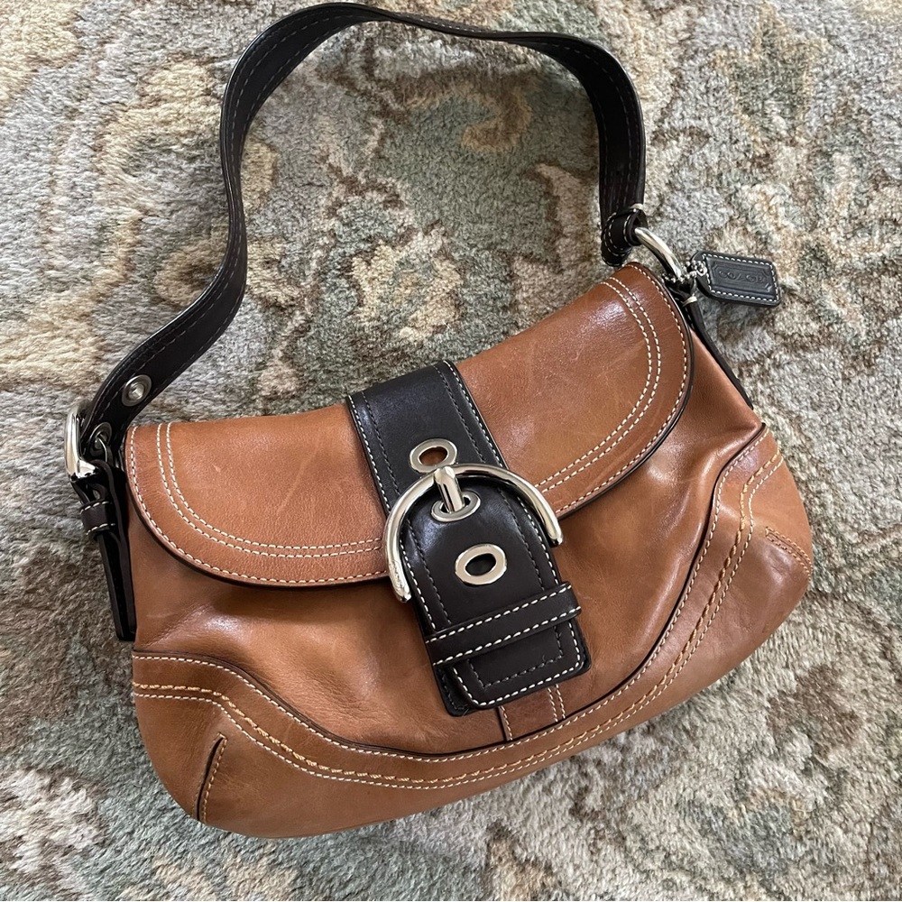 Y2K Vintage COACH SOHO SMALL British Tan Brown Leather Shoulder Bag Purse F10909